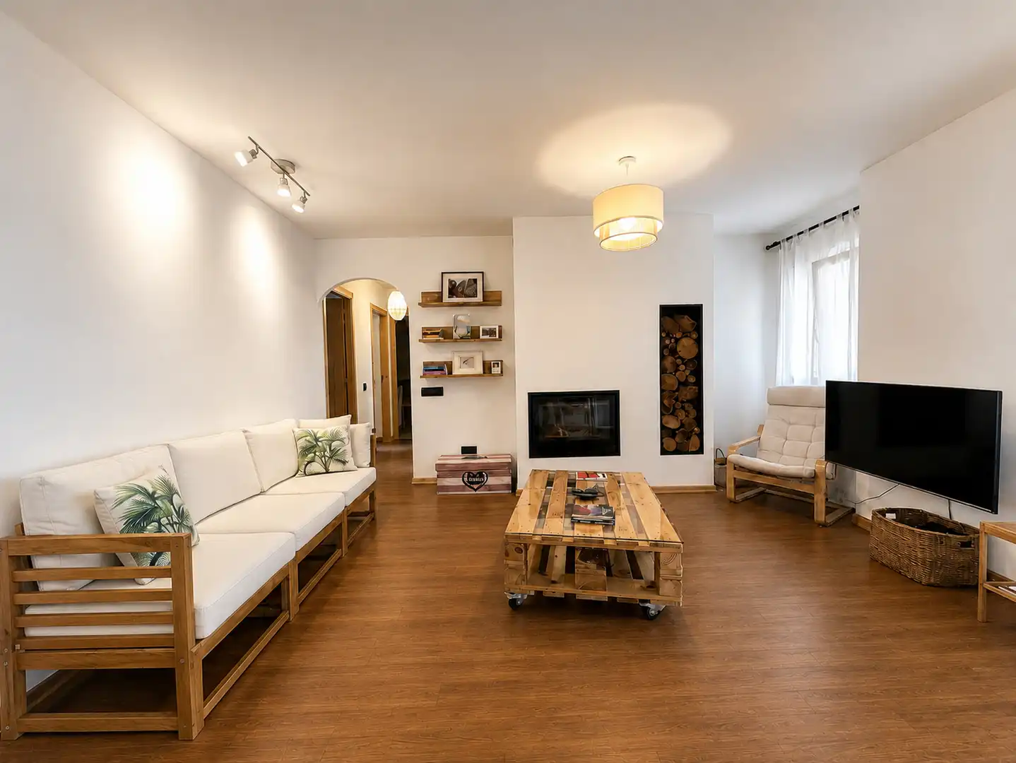 Flat with terrace for sale in Camino de los Fresnos 5, imagen 2