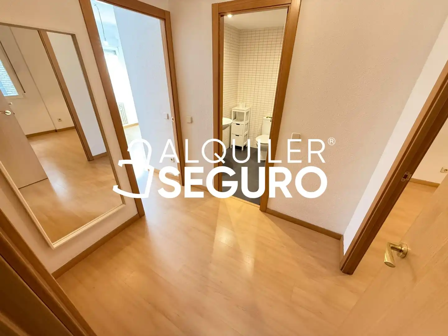 Flat with lift to rent in Reina Cristina, imagen 9