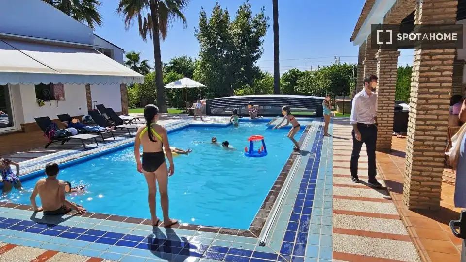 Habitació a Sanlúcar la Mayor