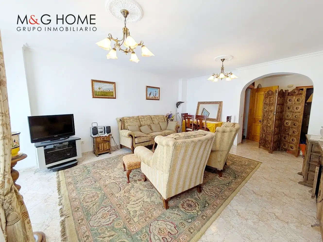 Wohnzimmer von Maisonette zum Verkauf in Nerja mit Terrasse, Abstellraum und Möbliert