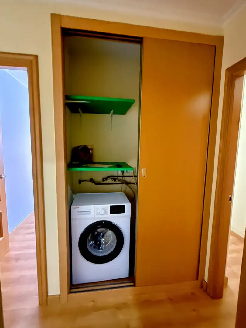 Bathroom of Flat for rent in Santa Comba  with Heating, Parquet flooring and Terrace