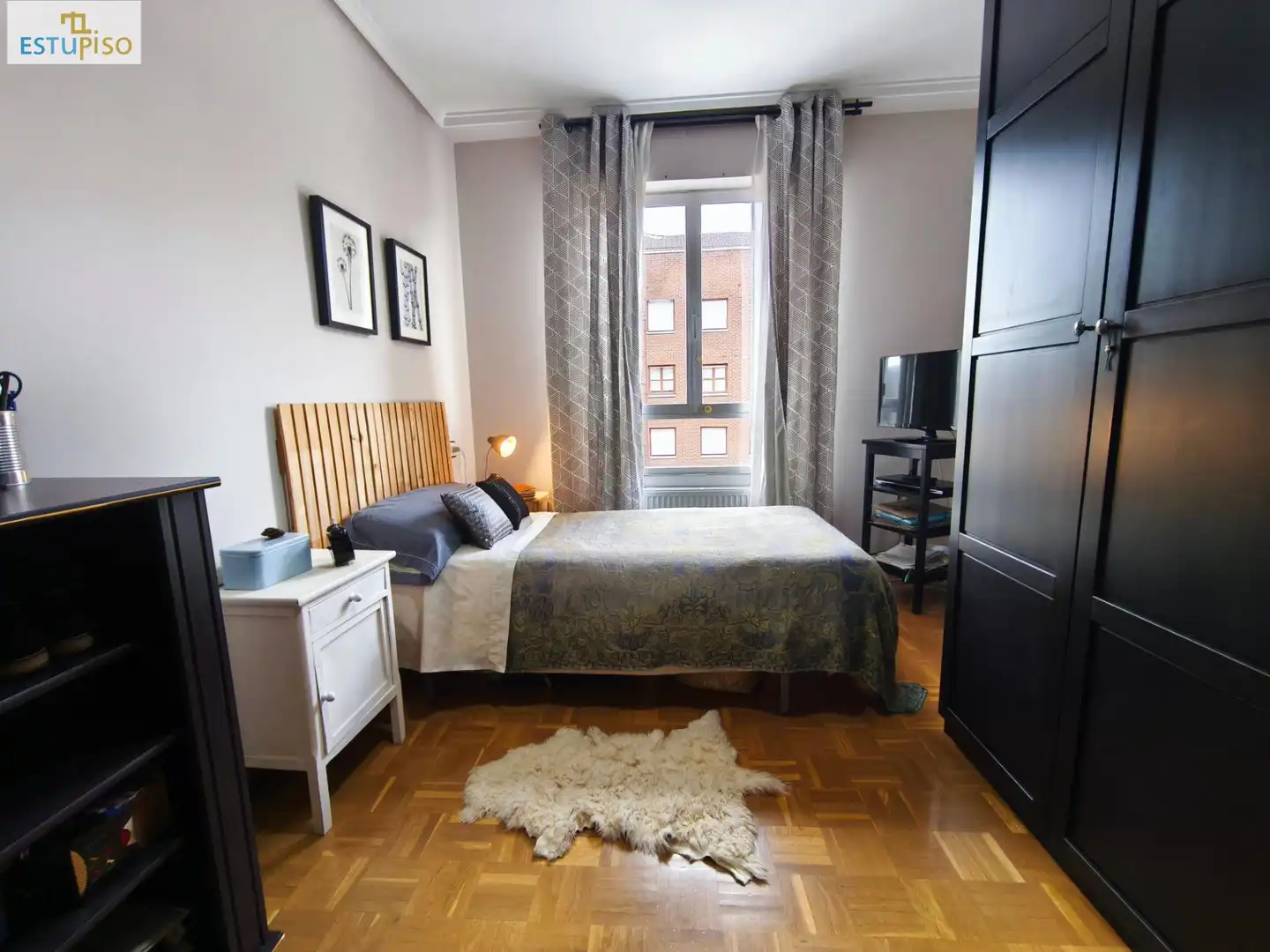 Habitación de Piso en venta en Vitoria - Gasteiz con Calefacción, Parquet y Terraza