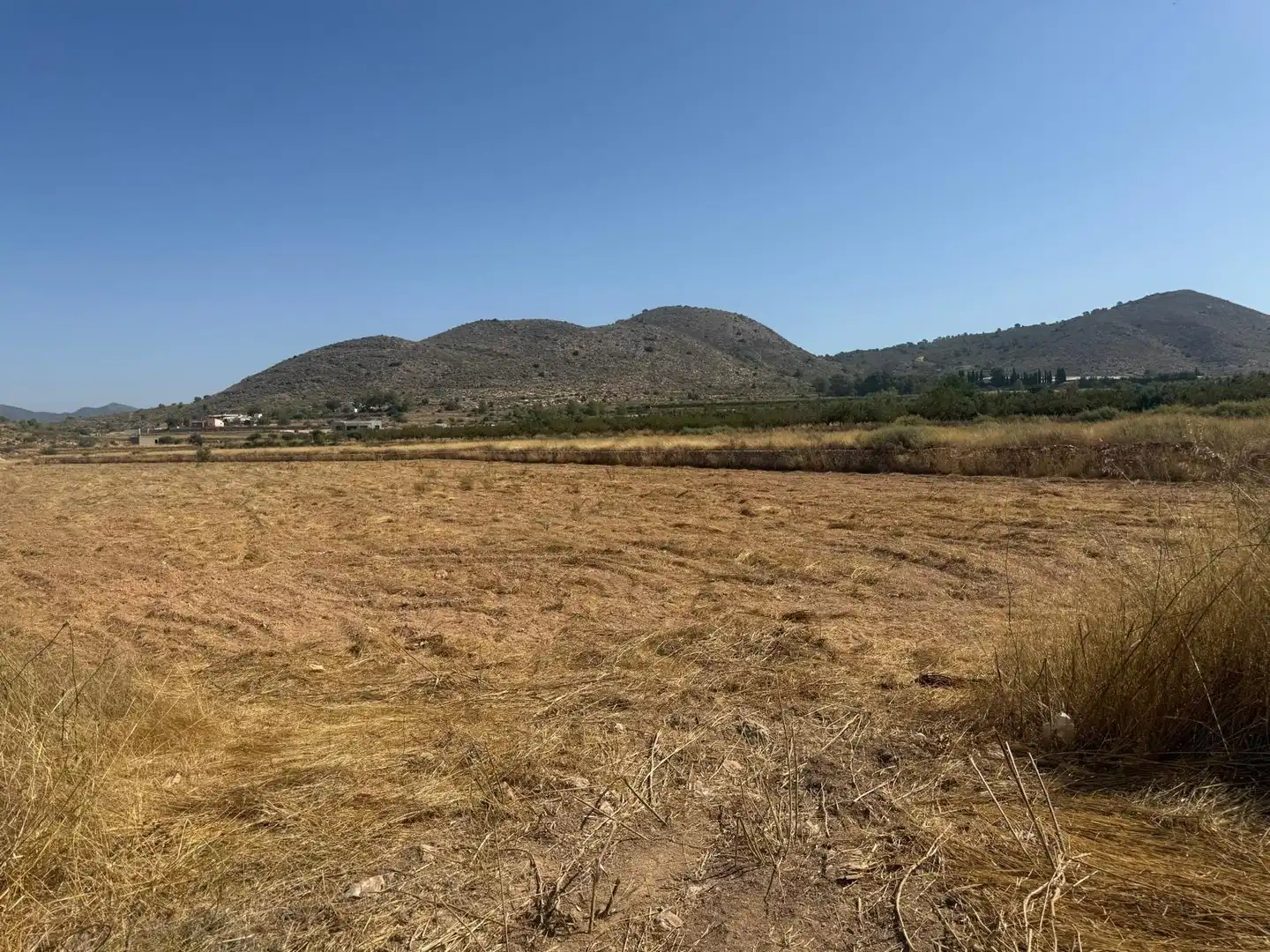 Grundstücke zum Verkauf in Hondón de las Nieves / El Fondó de les Neus, Alicante