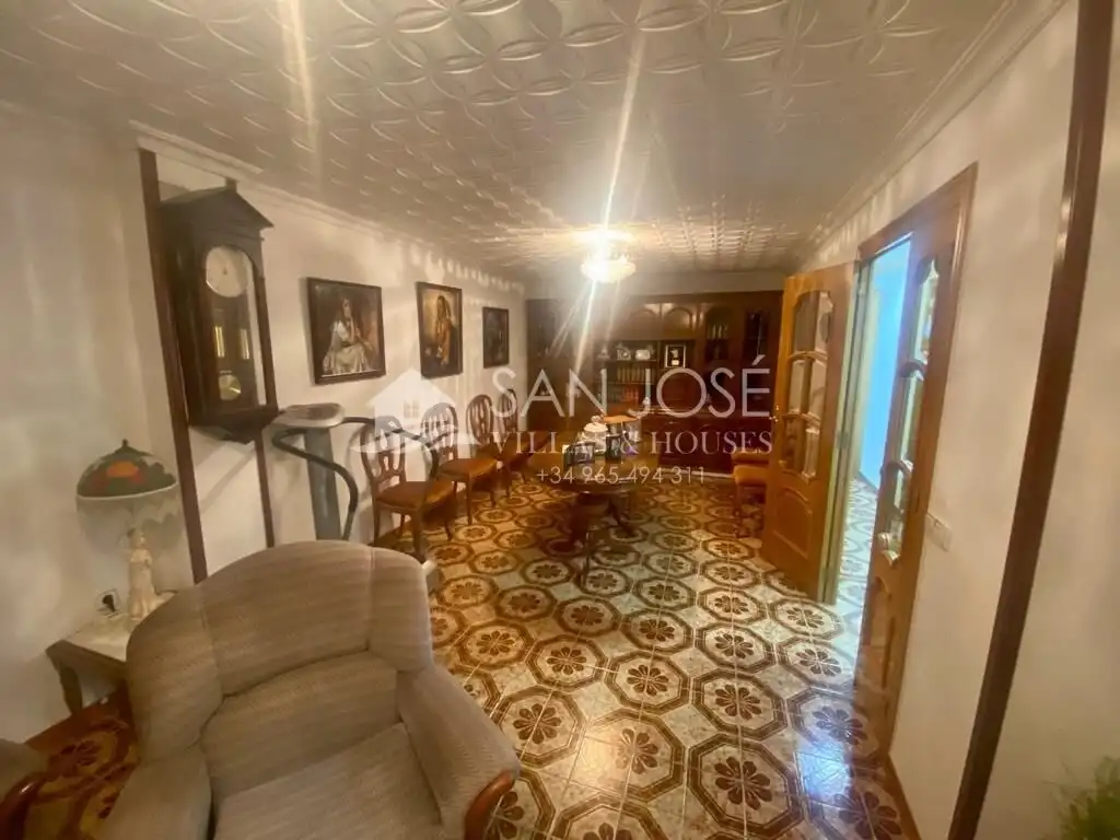 Houses for sale in San Vicente del Raspeig / Sant Vicent del Raspeig  with Air Conditioner, Private garden and Terrace