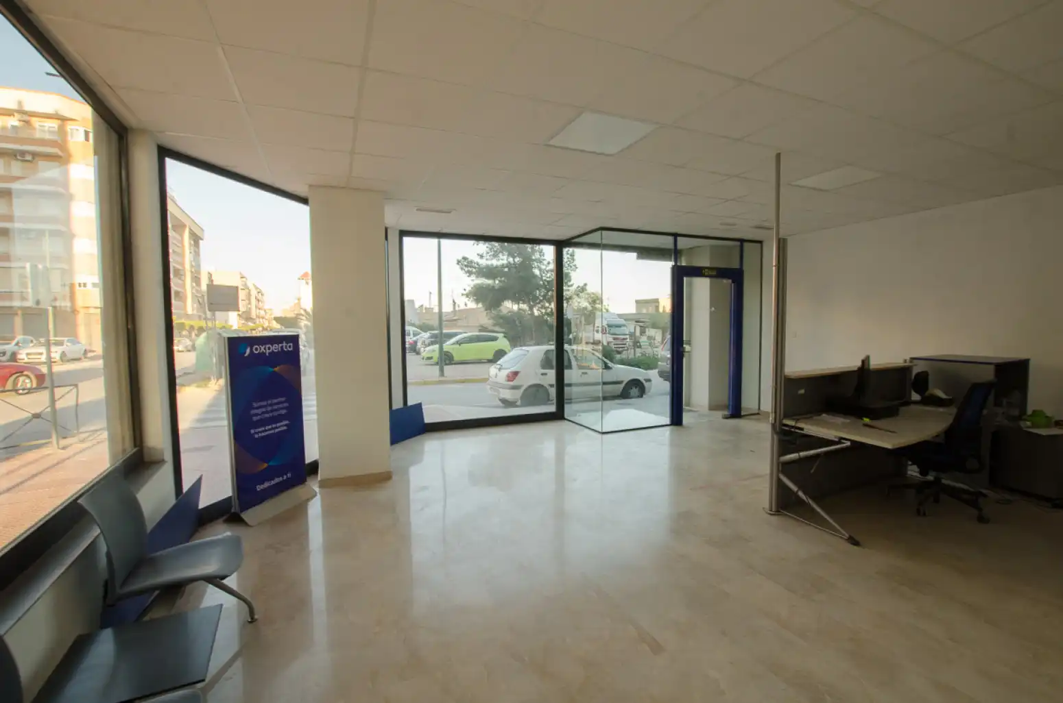 Local comercial en venta en CL VGEN DEL PILAR, imagen 2