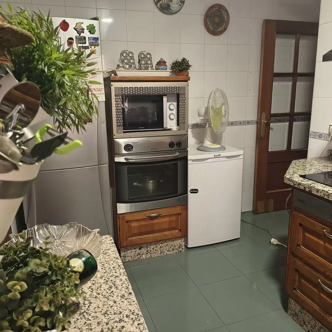 Cocina de Piso en venta en Linares con Terraza y Balcón
