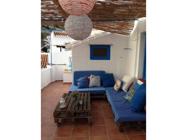 Casa-chalet en Venta en Calle Agua en Benamargosa