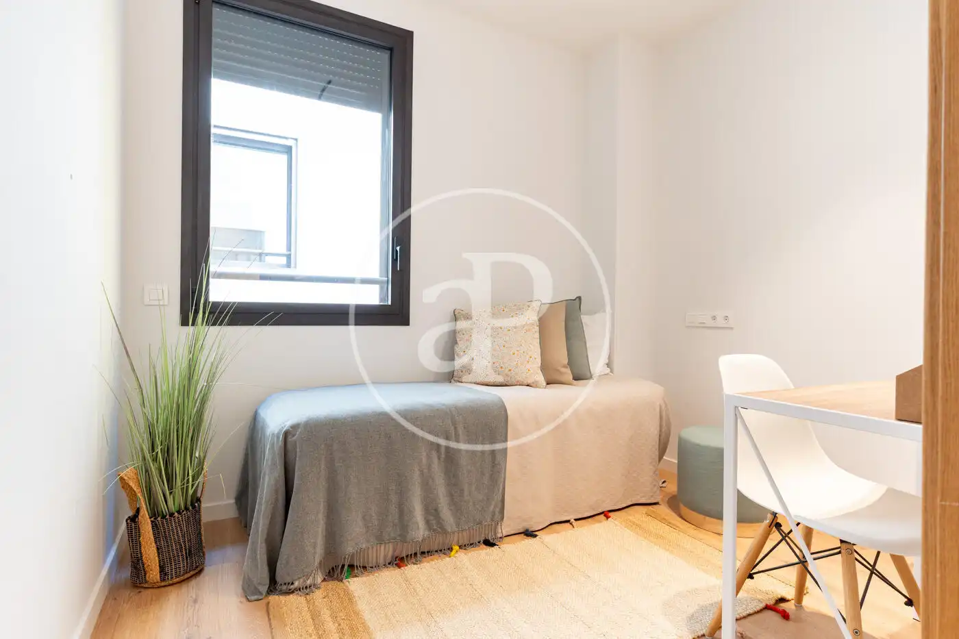 Bedroom of Flat for sale in Sant Cugat del Vallès  with Air Conditioner, Heating and Terrace