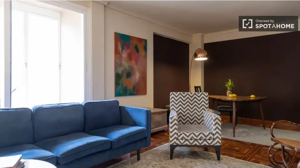Flat for rent in Trafalgar