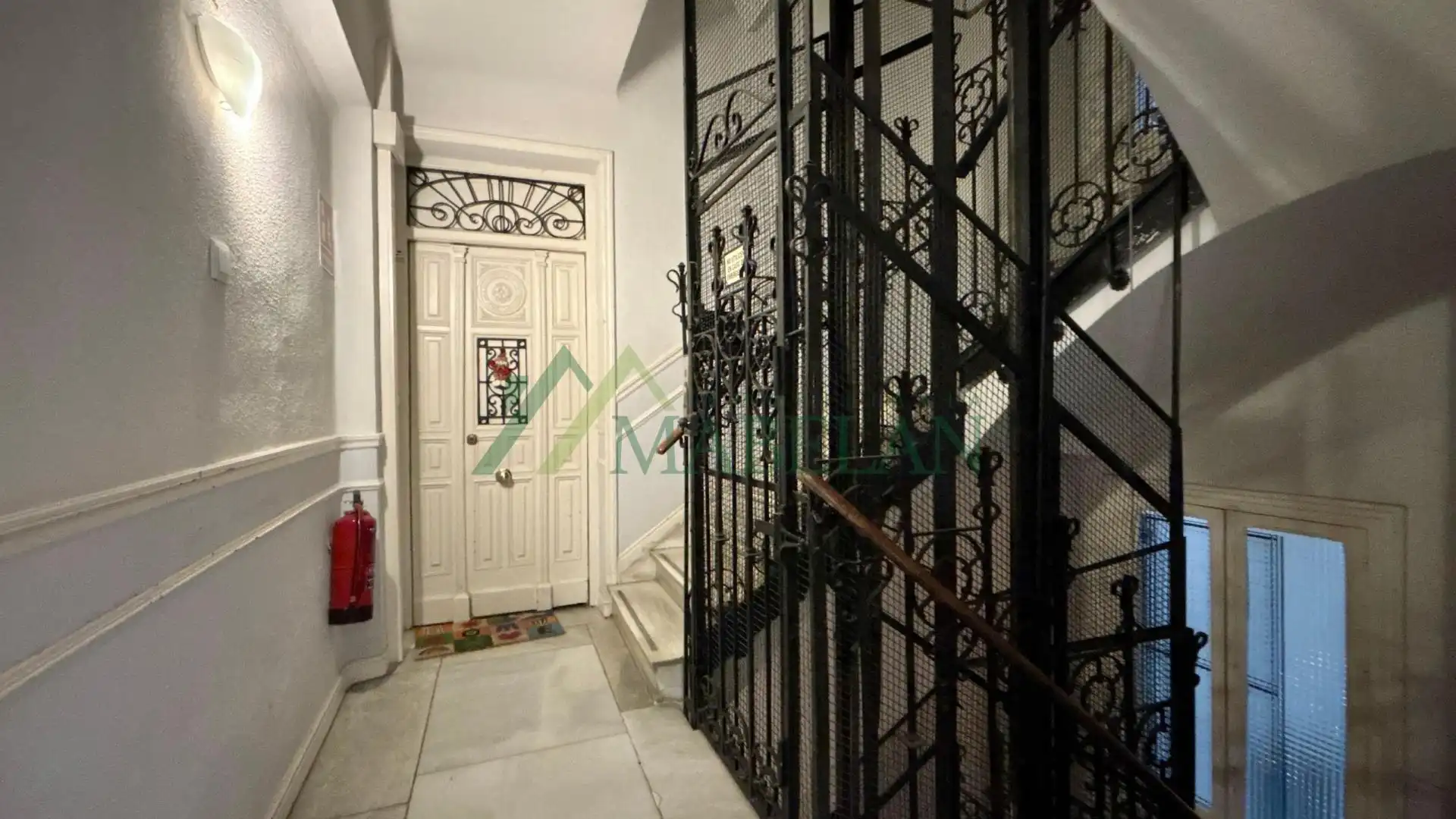 Piso con ascensor en venta en Barrio de Salamanca, imagen 2