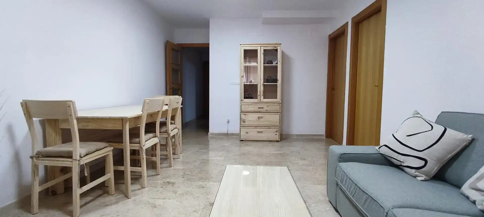 Wohnzimmer von Wohnung zur Miete in Monachil mit Klimaanlage, Möbliert und Ofen