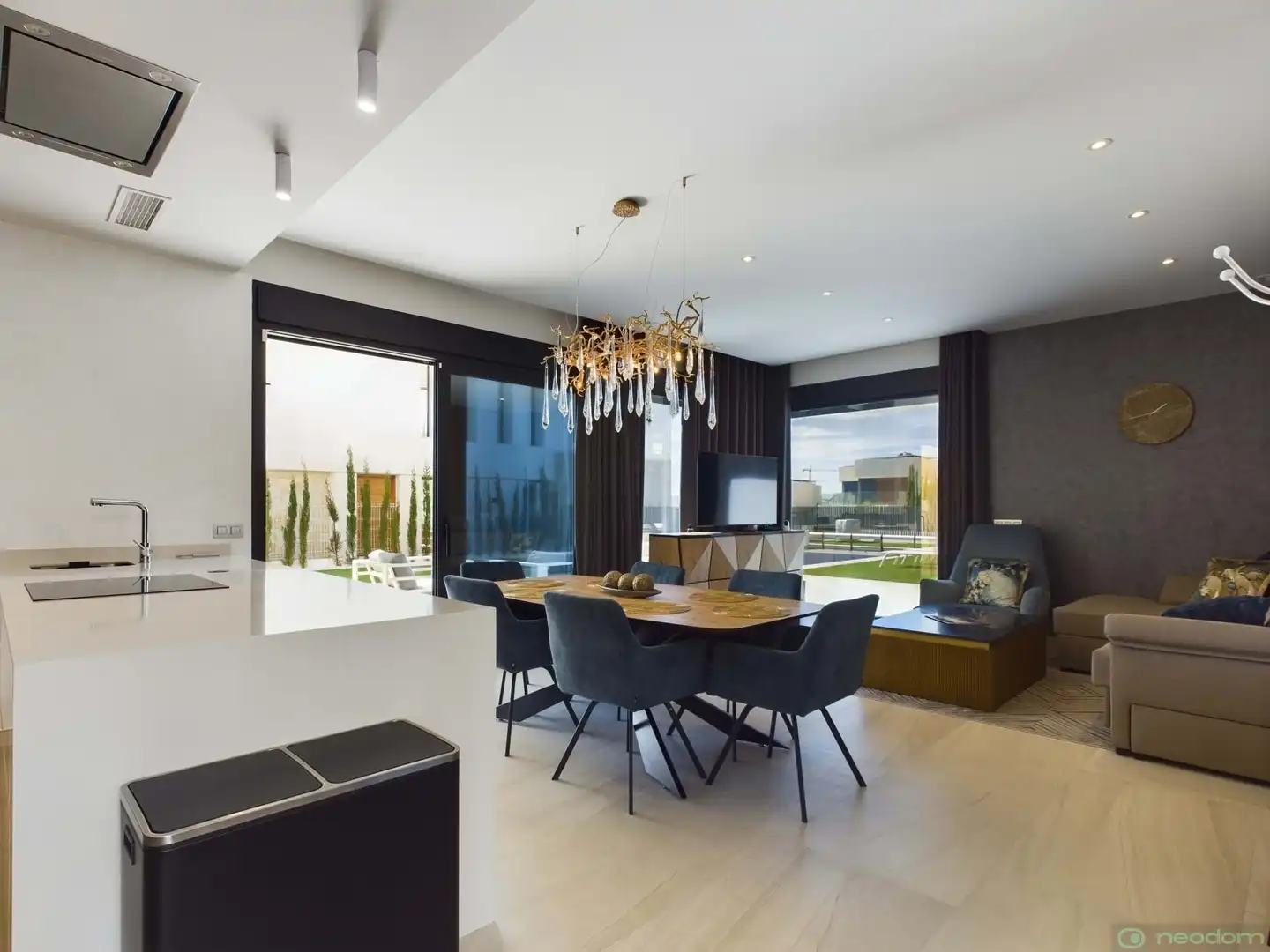 Casa amb terrassa en venda a Carrer Praga, imagen 9