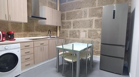 Foto 5 de Planta baixa per a compartir a Rúa de Alfonso XIII, Centro - Areal, Vigo