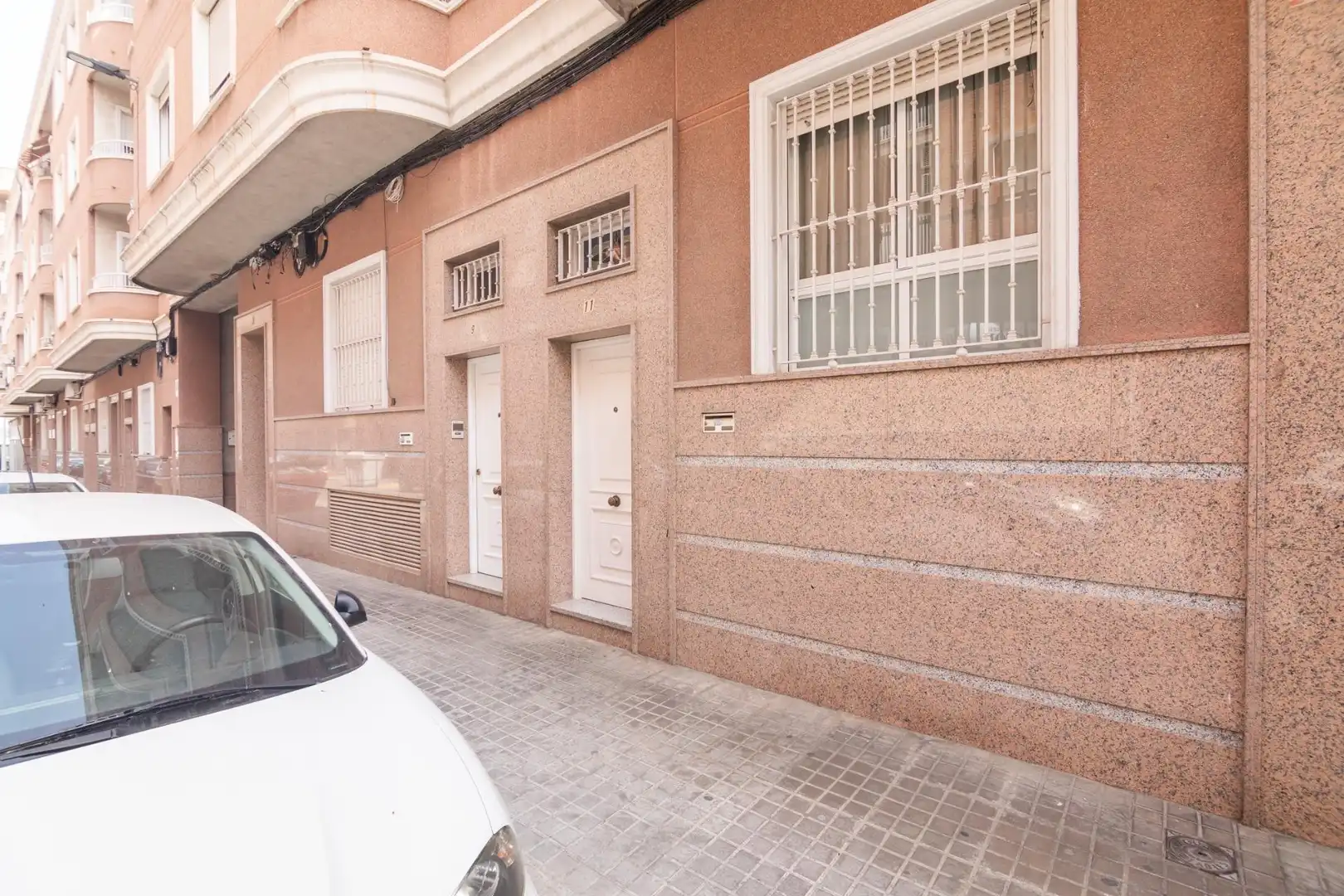 Vista exterior de Planta baja en venta en Elche / Elx con Aire acondicionado, Calefacción y Terraza