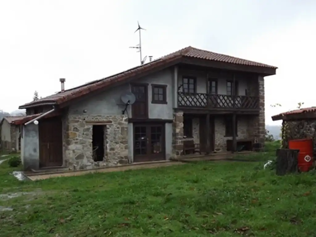 Vista exterior de Piso en venta en Colunga