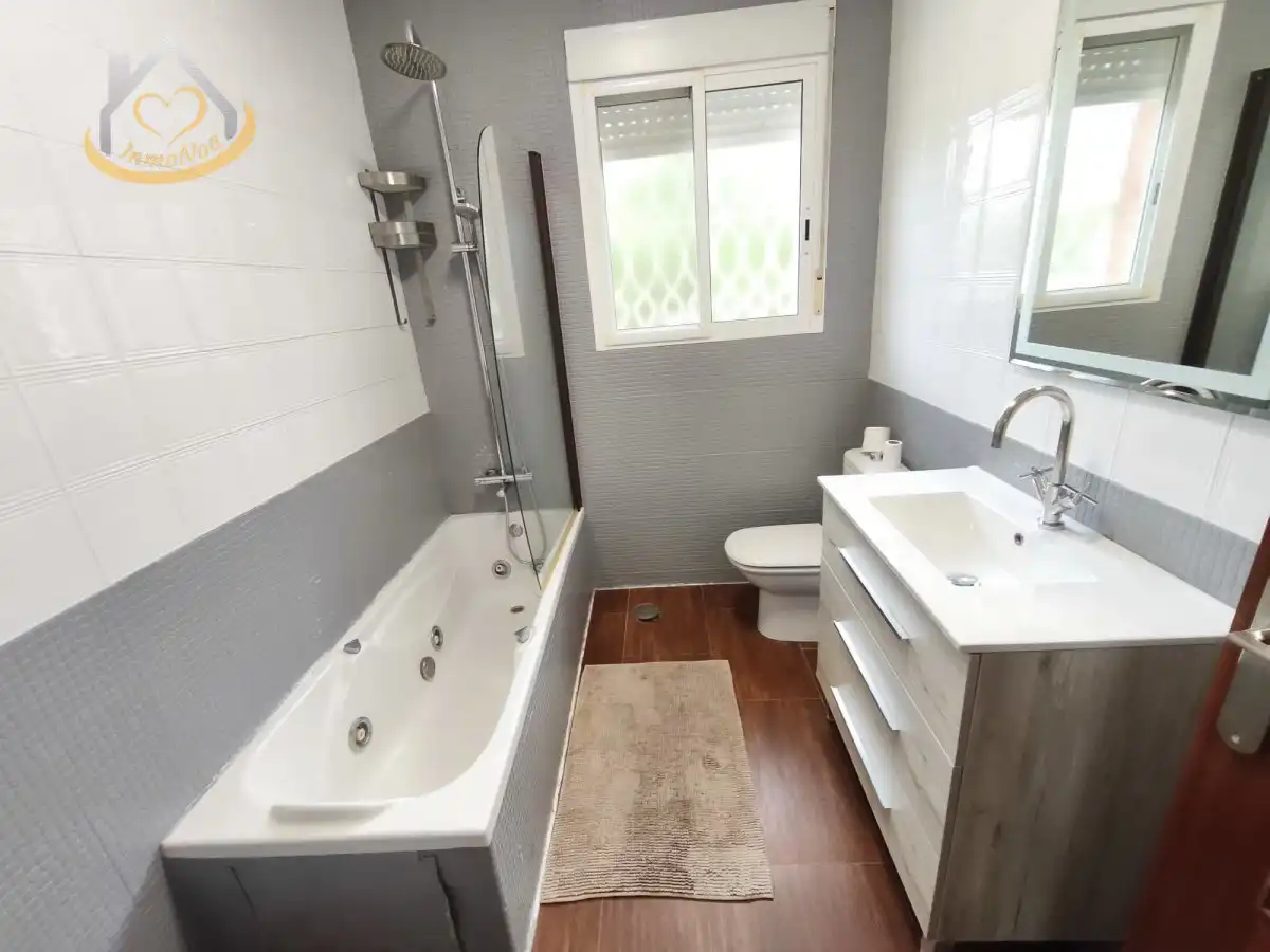 Baño de Casa o chalet en venta en Cartaya con Aire acondicionado, Jardín privado y Terraza