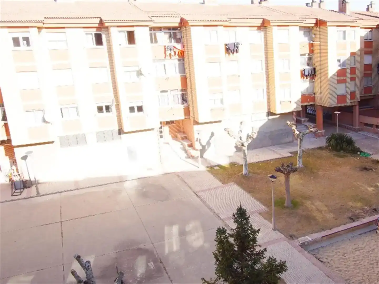 Vista exterior de Piso en venta en Peñafiel con Amueblado y Balcón
