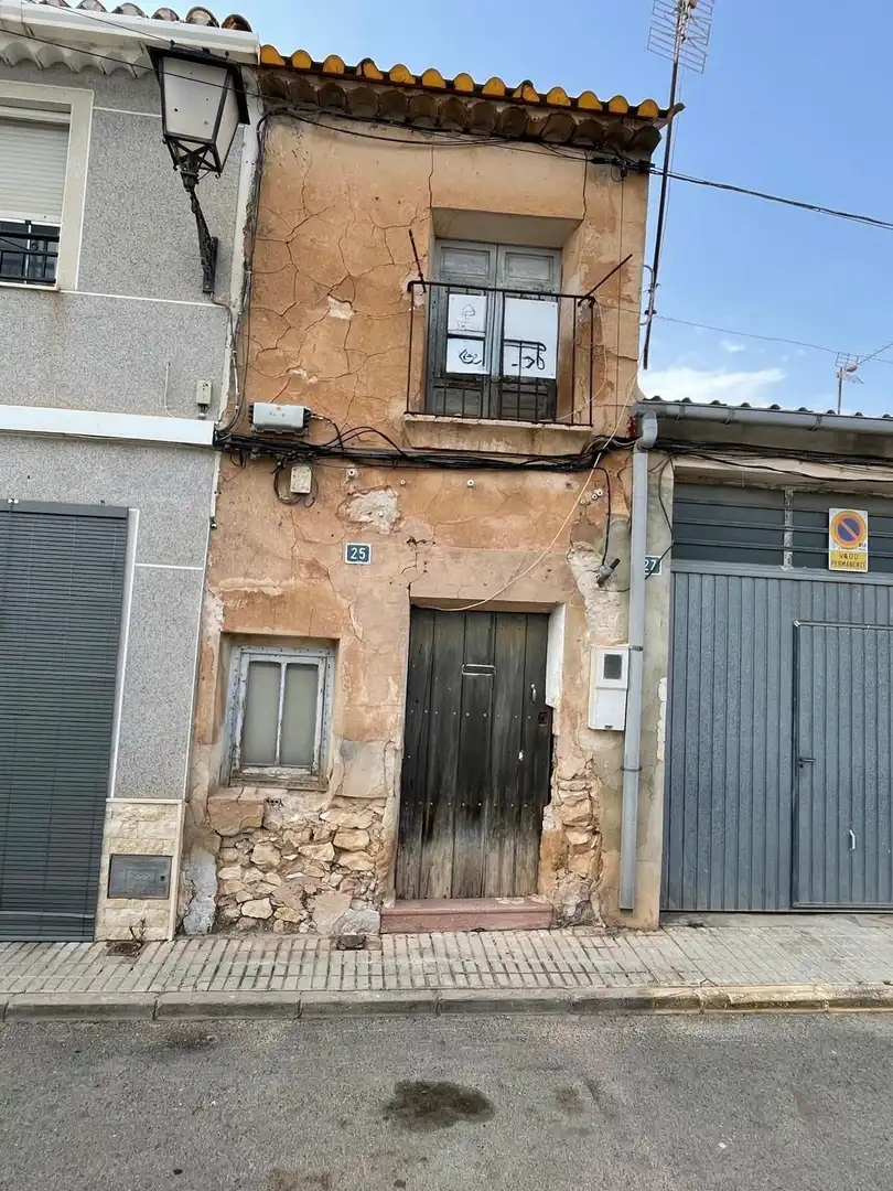 Reihenhaus zum Verkauf in El Pinós / Pinoso