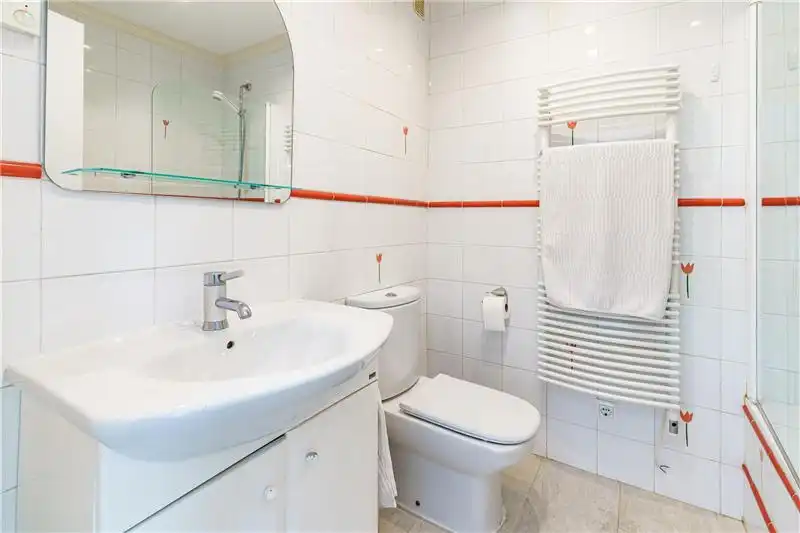 Bany de Apartament en venda en Calvià amb Terrassa i Piscina comunitària