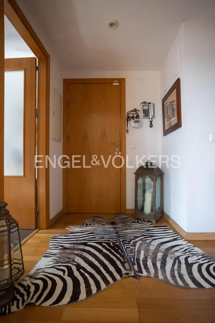Ático en venta en Camas con Aire acondicionado, Calefacción y Jardín privado