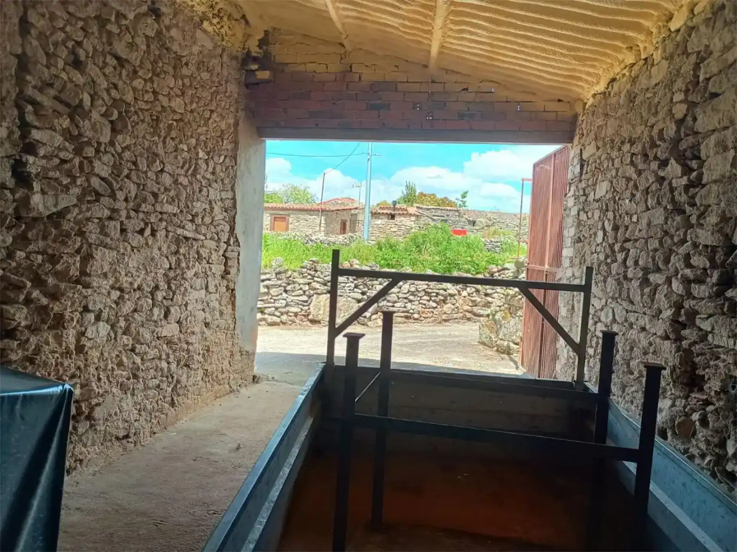 Flat for sale in Peralejos de Arriba  with Private garden, Storage room and Furnished