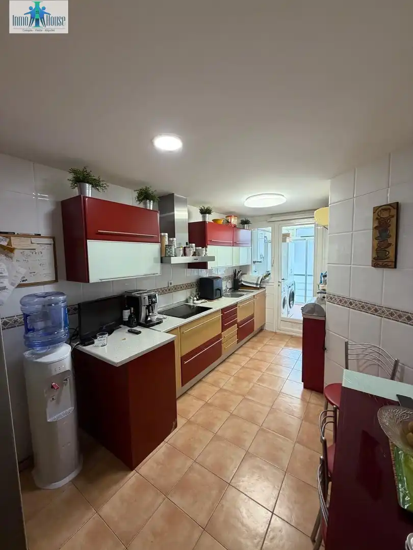 Cocina de Casa adosada en venta en Albacete con Aire acondicionado, Calefacción y Trastero