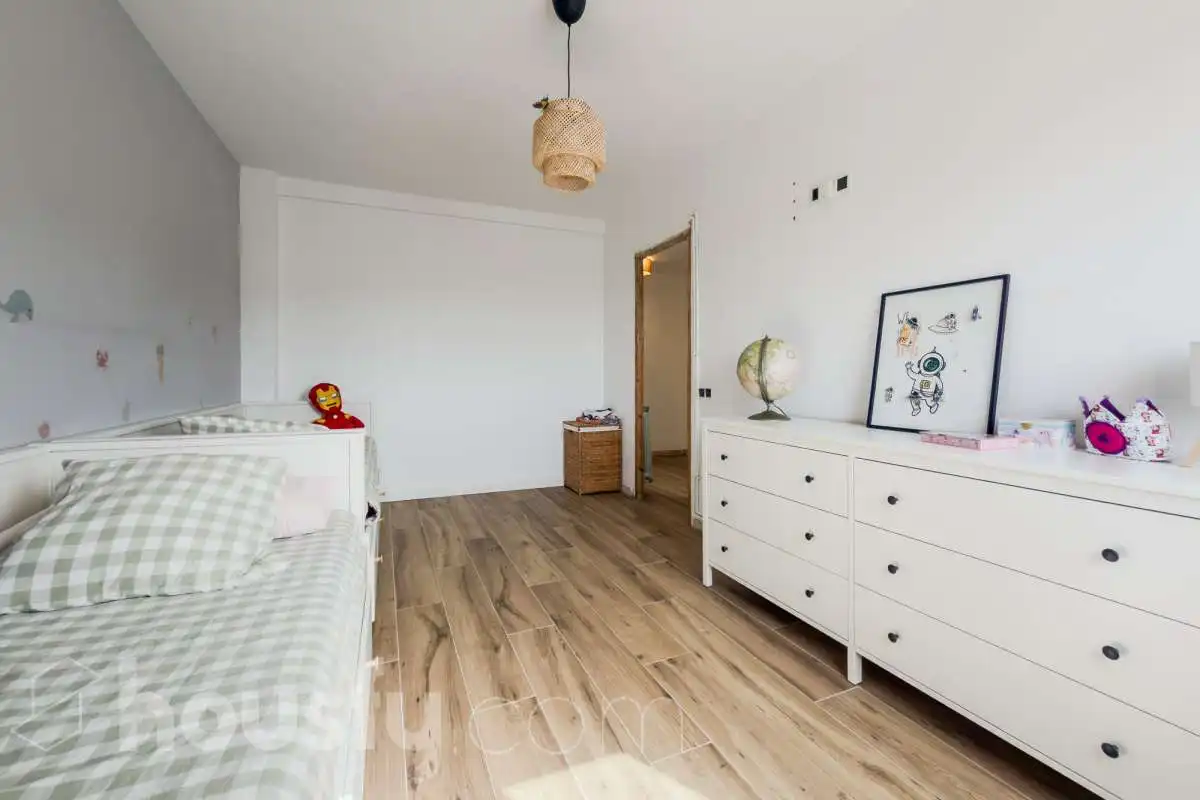 Bedroom of Houses for sale in Mataró  with Air Conditioner, Heating and Terrace
