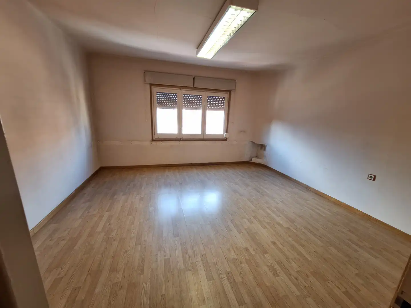 Casa adosada en venda en El Prat de Llobregat amb Aire condicionat, Calefacció i Jardí privat