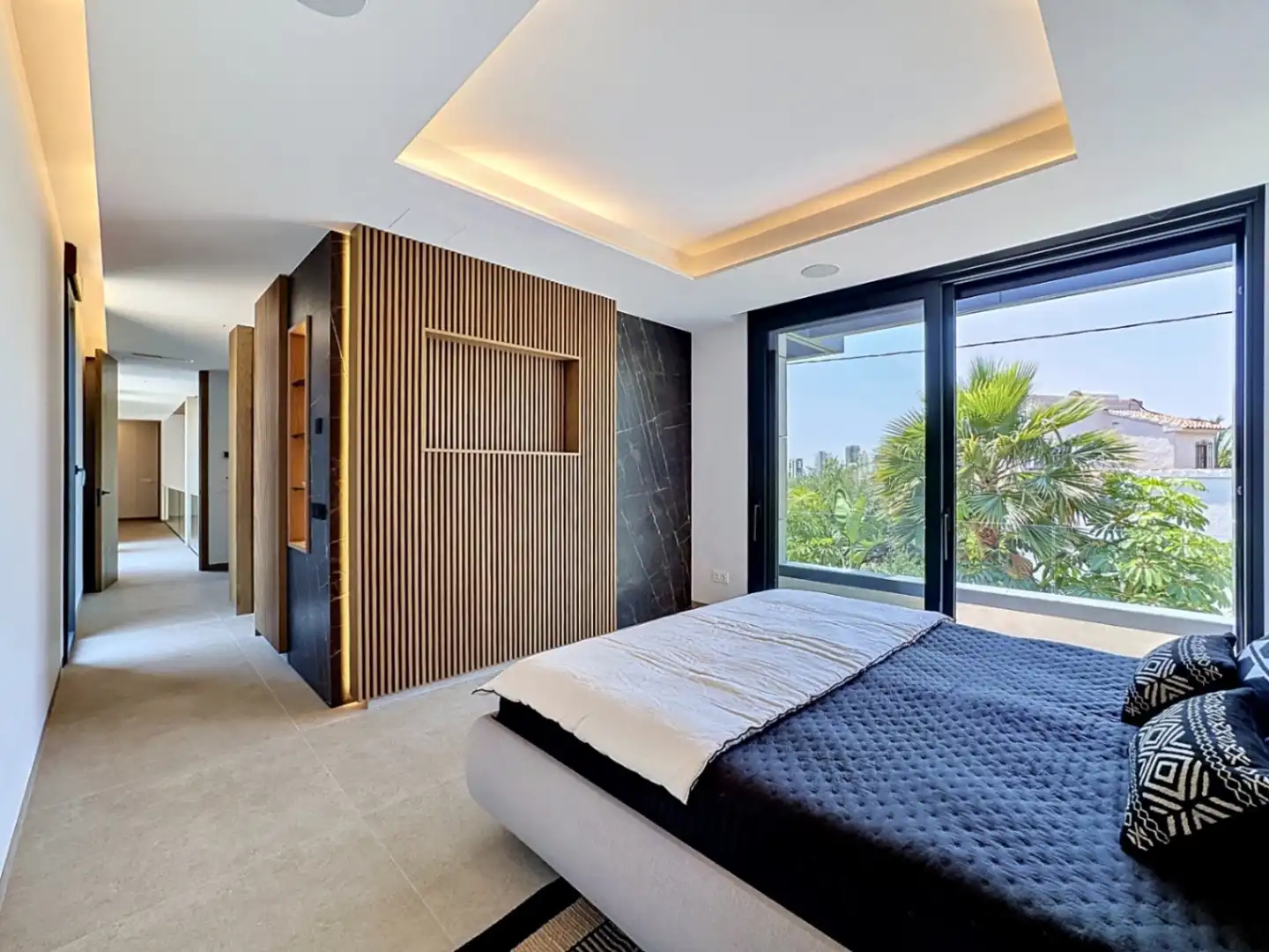 Chalet con piscina en venta en Marisol Park - Ortembach - Los Almendros, imagen 35