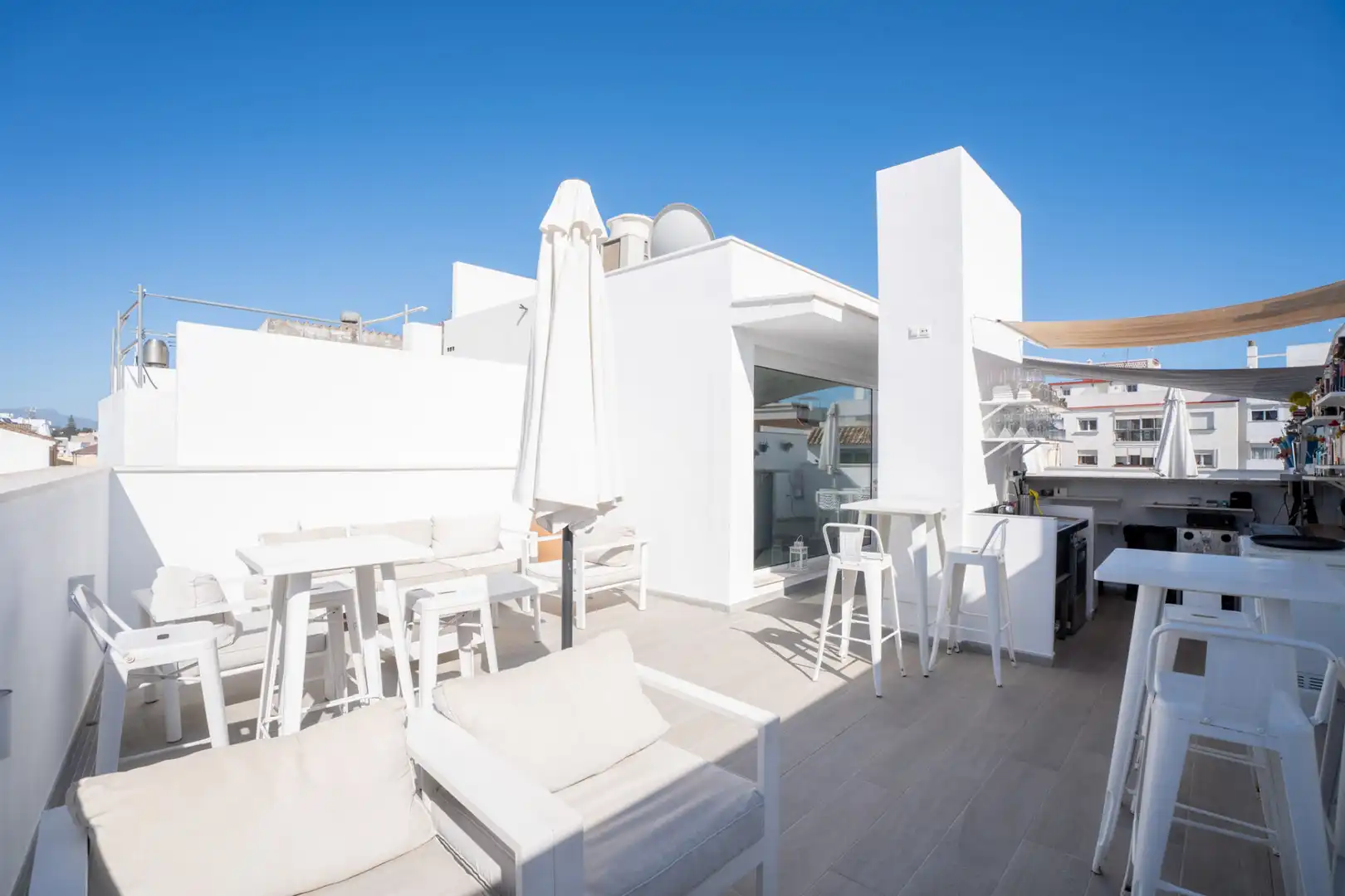 Inmuebles singulares con ascensor en venta en Estepona Pueblo, imagen 15