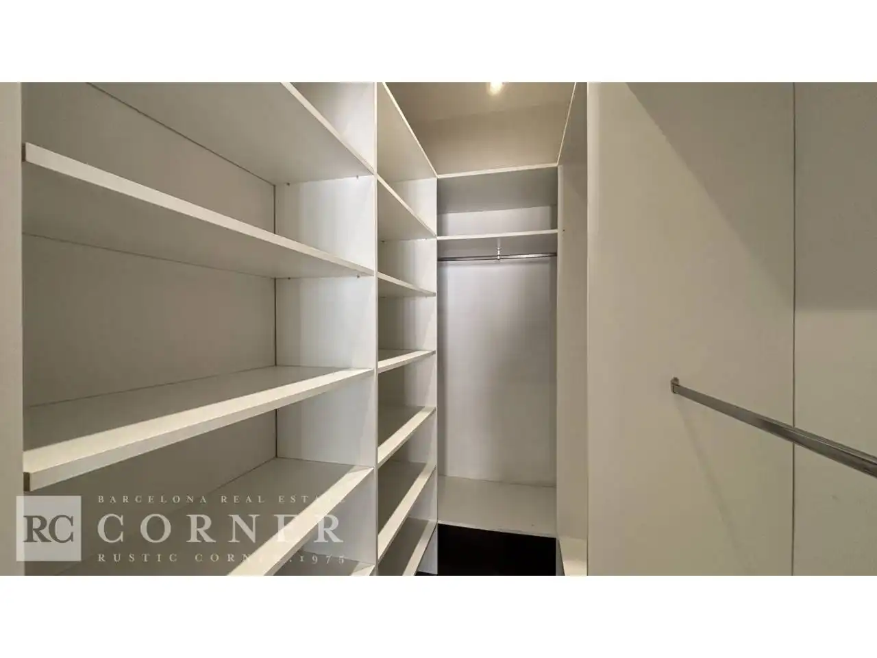Attic for sale in Barcelona  with Air Conditioner, Heating and Parquet flooring