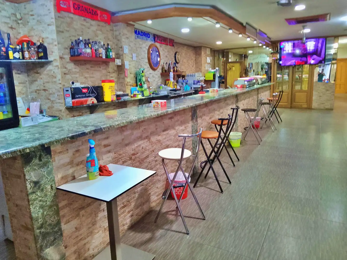 Local comercial en venta en Calle Carrer Joan de Joanes 10 10, imagen 3