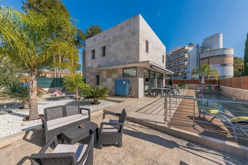 Terrassa de Casa o xalet en venda en Muro amb Aire condicionat, Jardí privat i Terrassa