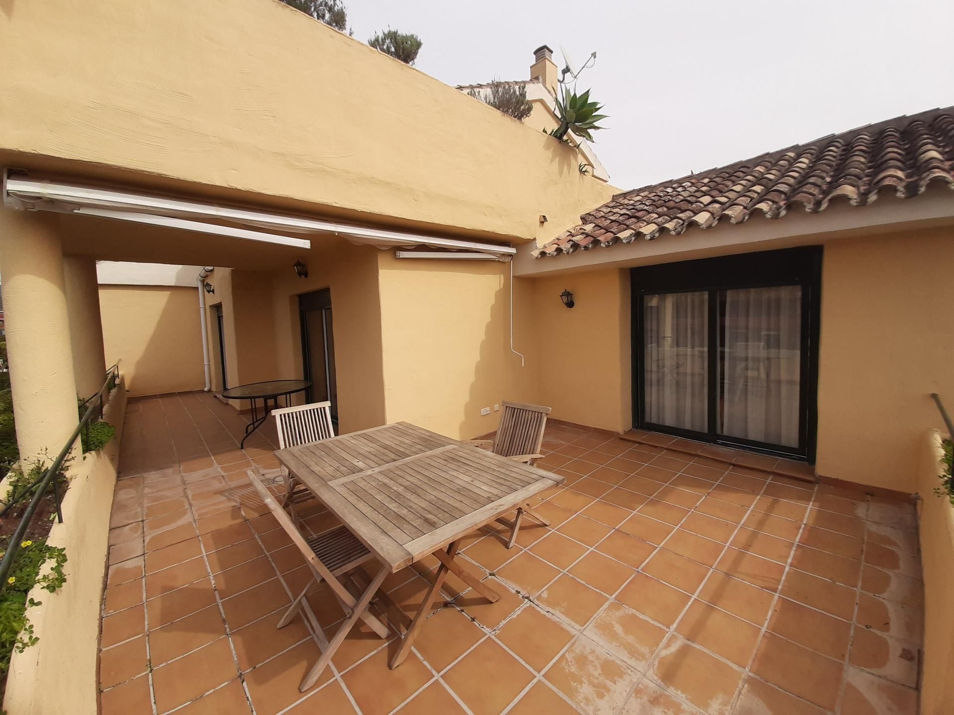Terrace of Attic to rent in Estepona  with Air Conditioner, Heating and Private garden