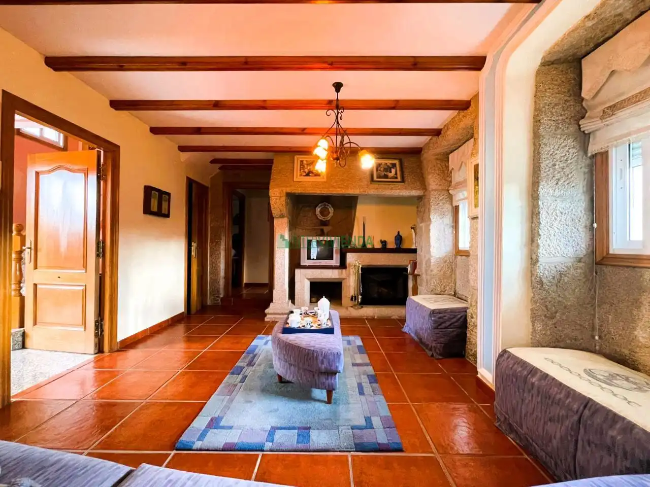 Sala de estar de Casa o chalet en venta en Redondela con Calefacción, Jardín privado y Terraza