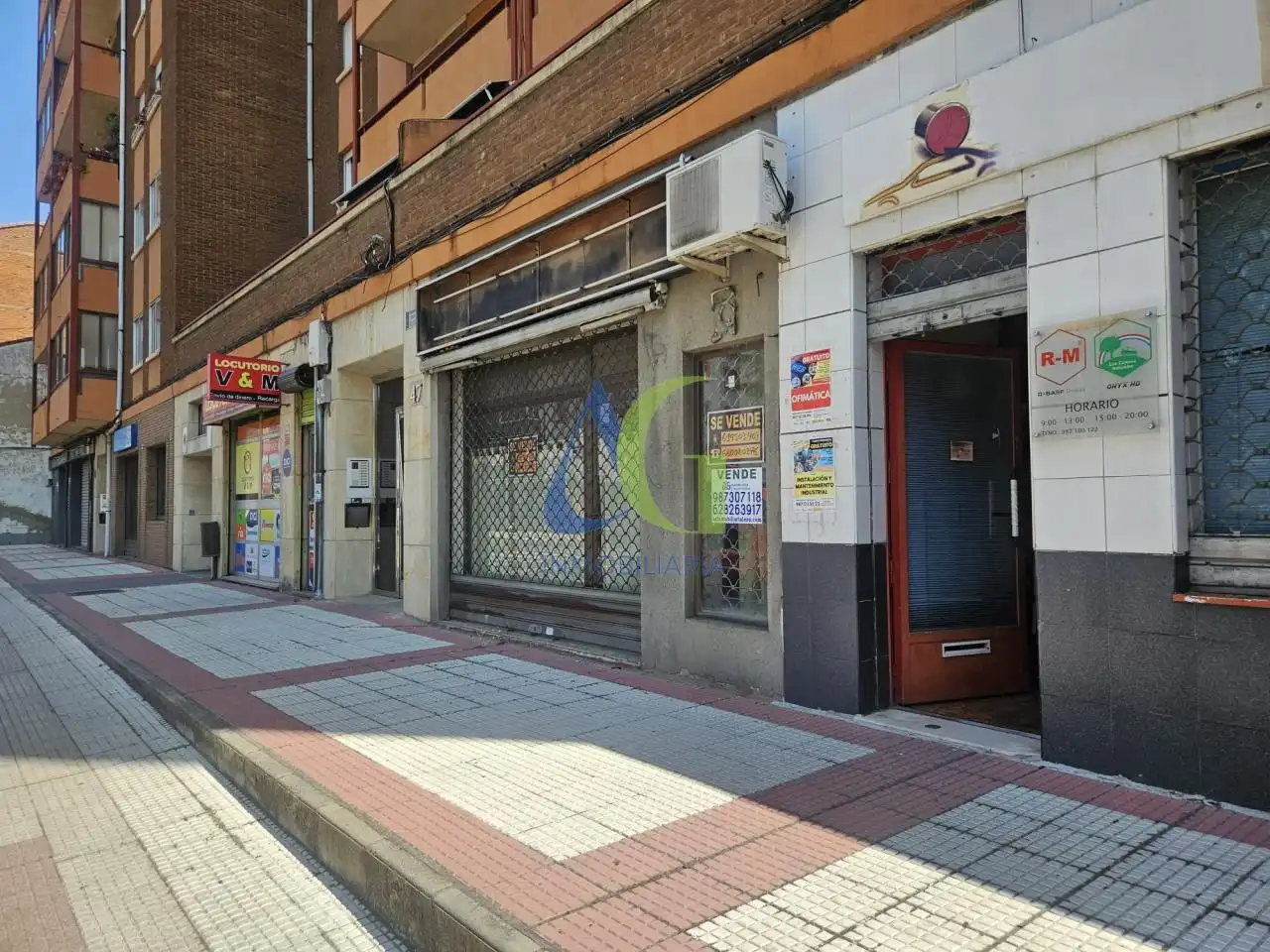 Geschaftsraum zum Verkauf in León Capital  mit Klimaanlage