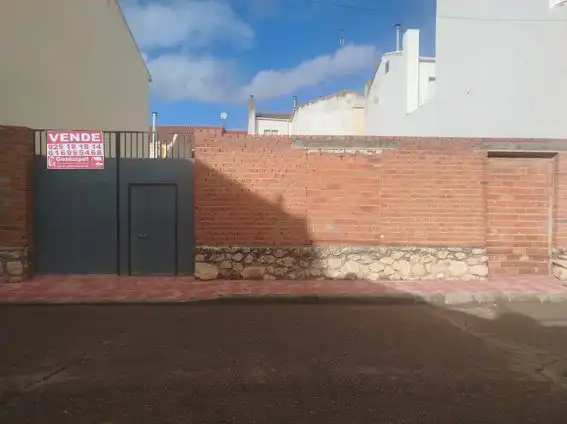 Lands and plots for sale in Corral de Almaguer