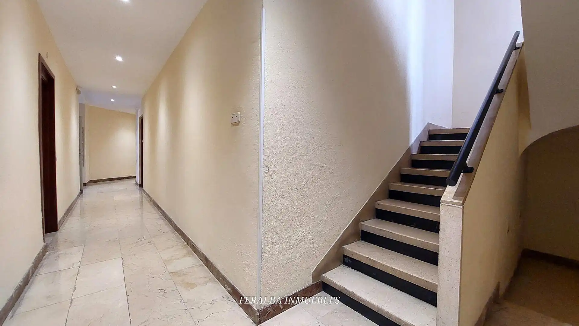 Wohnung zum Verkauf in Madrid mit Klimaanlage, Heizung und Terrasse