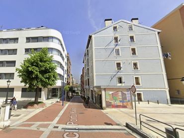 Flat for sale in Calle Portu