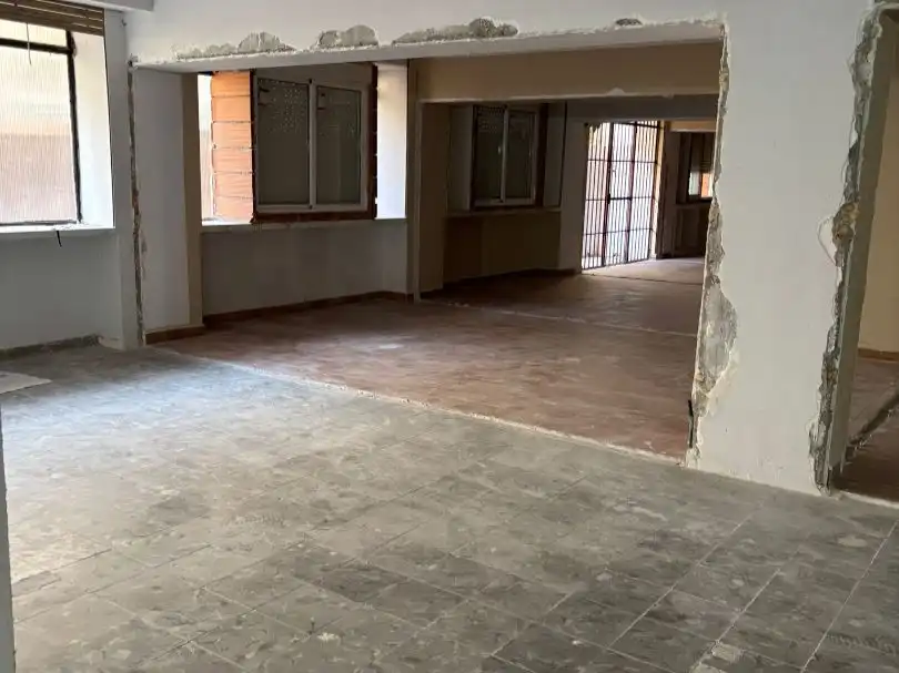 Business premises to rent in Calle Montalt, 3