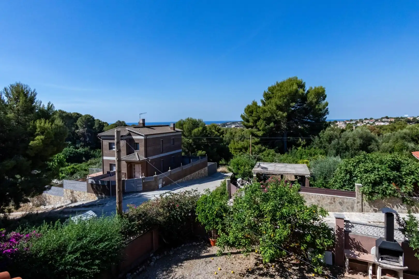 Vista exterior de Casa o xalet en venda en El Vendrell amb Aire condicionat, Calefacció i Jardí privat