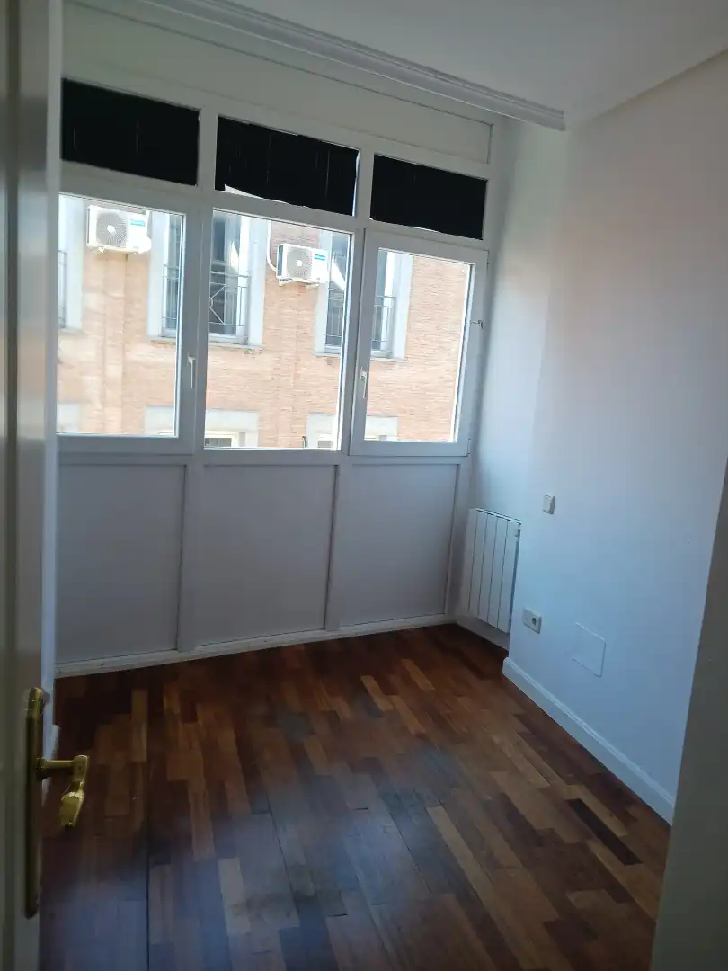 Schlafzimmer von Wohnung zum Verkauf in Collado Villalba mit Heizung und Ofen