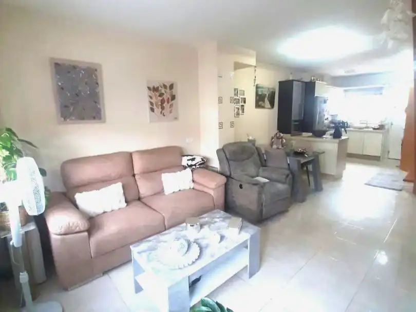 Sala de estar de Dúplex en venta en Estación de Cártama