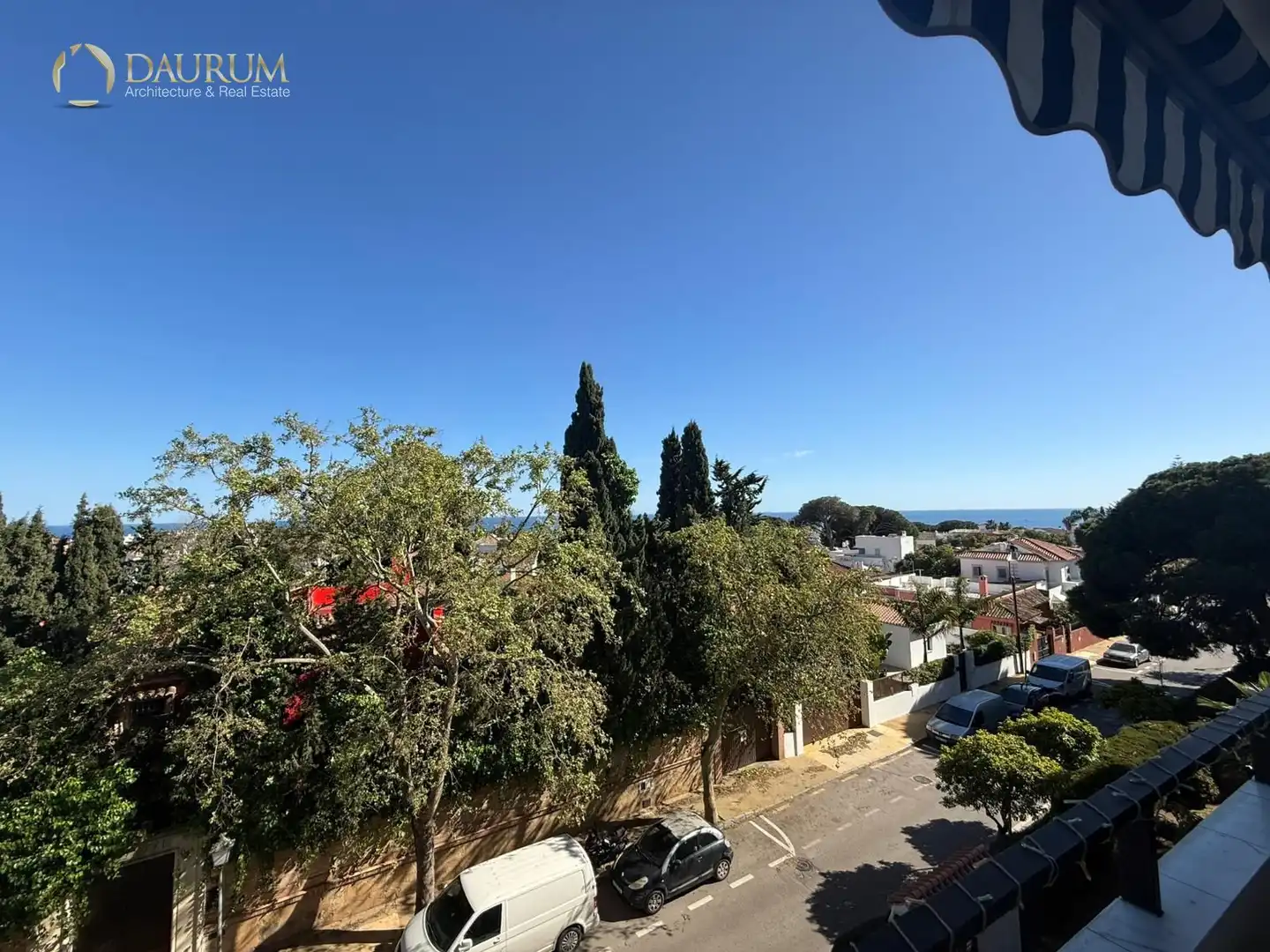 Vista exterior de Piso en venta en Marbella con Aire acondicionado, Calefacción y Terraza