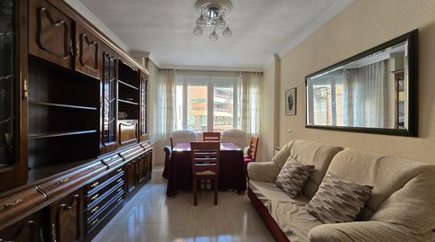 Foto 3 de Piso en venta en Calle de la Cruz del Sur, 4, Pajaritos, Granada Capital