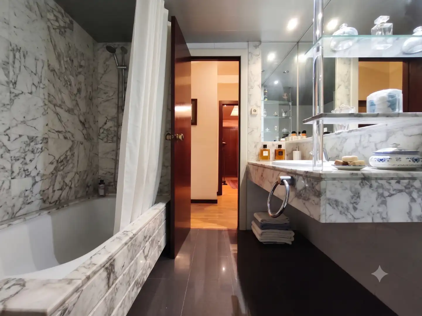 Baño de Piso en venta en Barcelona con Aire acondicionado, Calefacción y Parquet