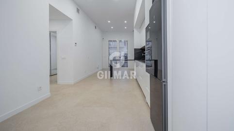 Foto 4 de Piso en venta en Pueblo Nuevo,  Madrid Capital