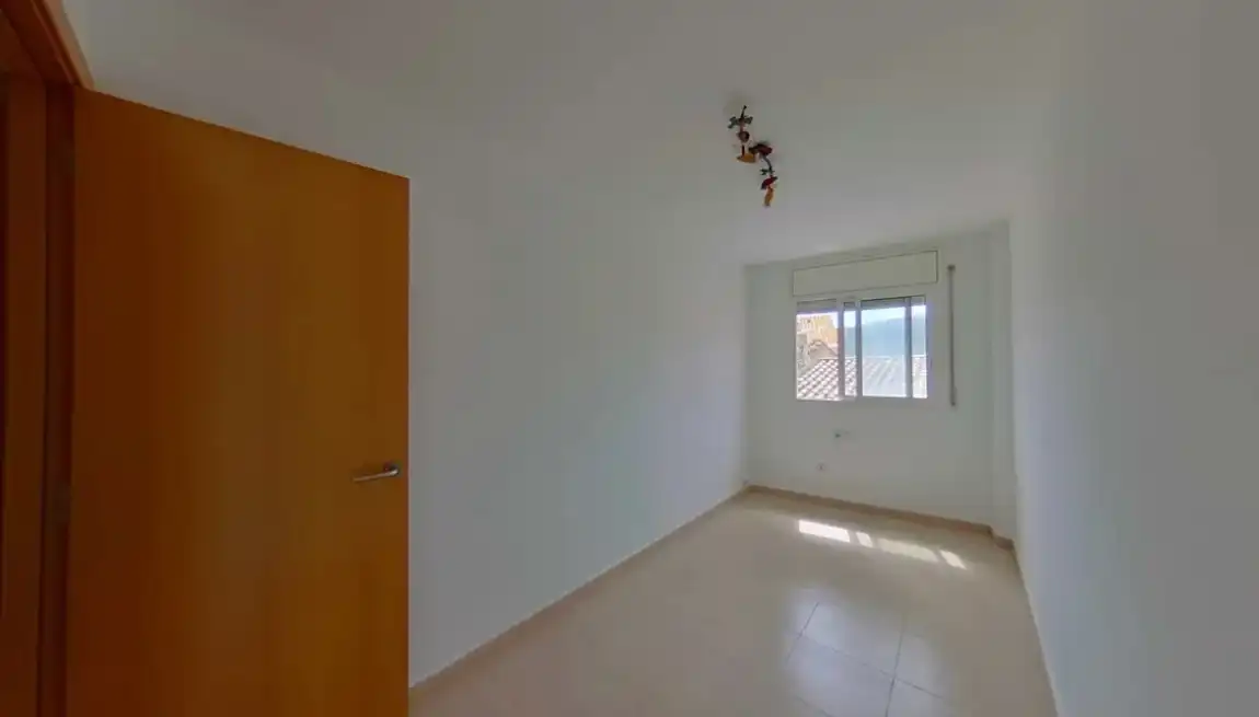 Habitación de Dúplex en venta en Torrelles de Foix con Terraza y Balcón