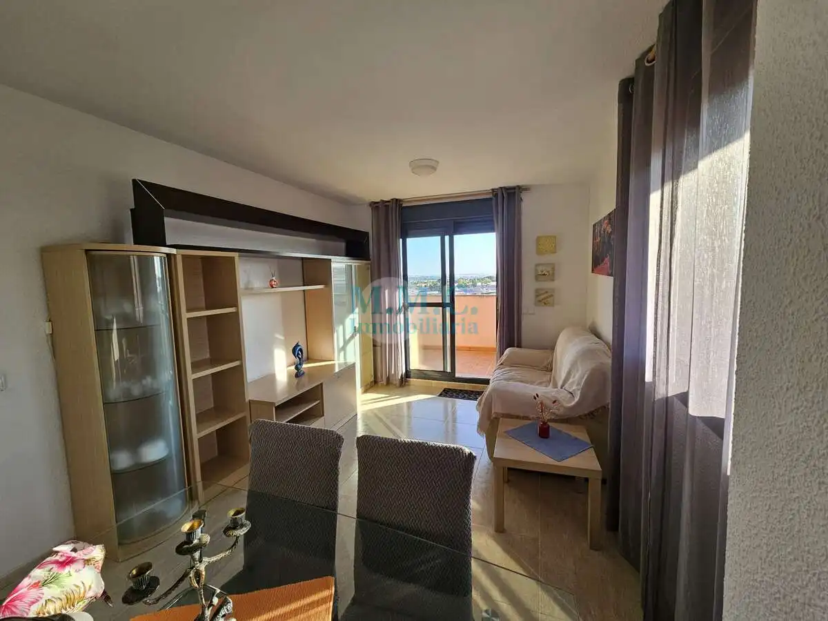 Sala de estar de Piso en venta en Roquetas de Mar con Aire acondicionado, Terraza y Amueblado