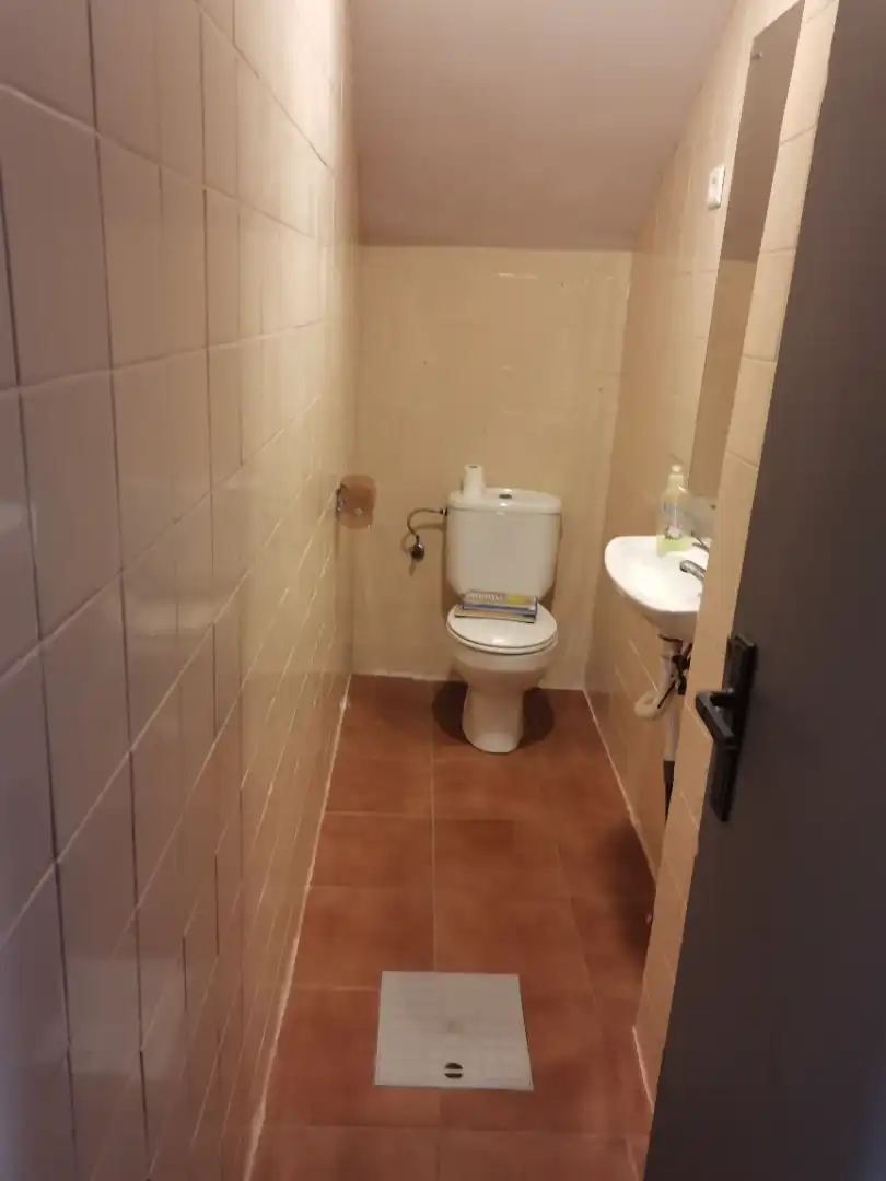 Bany de Casa o xalet en venda en Málaga amb Calefacció, Jardí privat i Parquet